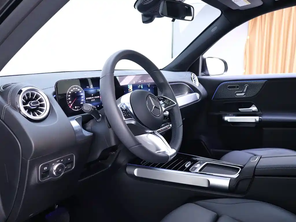 Mercedes-Benz GLB 2024 Facelift GLB 220 Style фото 11