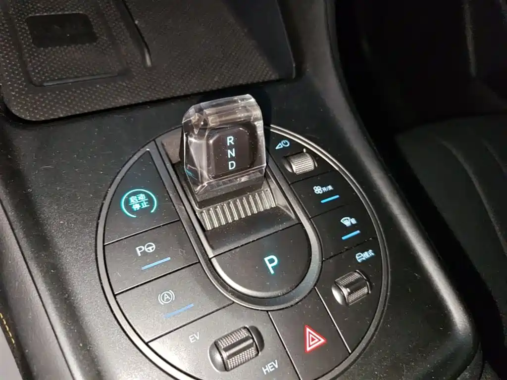 BYD Seal 05 DM-i 2025 DM-i Smart Drive Edition 115KM Flagship фото 10