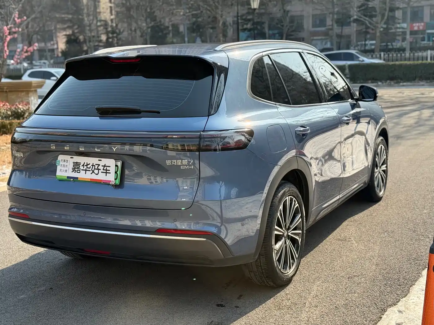 Geely Galaxy Galaxy Starship 7 EM-i 2025 120km Navigation Edition фото 11