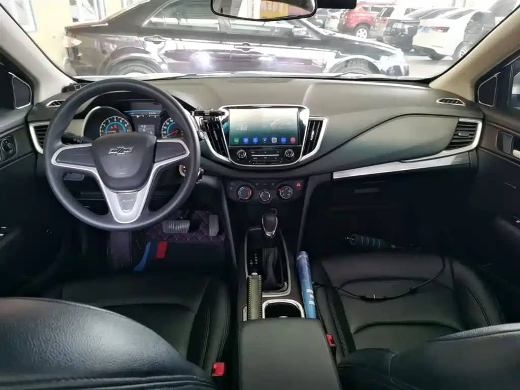 Chevrolet Cavalier 2019 320 Auto Sunroof Enjoyment Edition фото 10