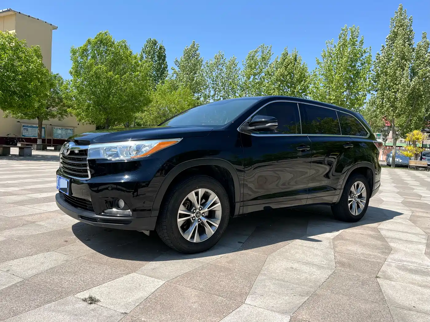 Toyota Highlander 2017 2.0T 2WD Elite 7-Seater фото 2