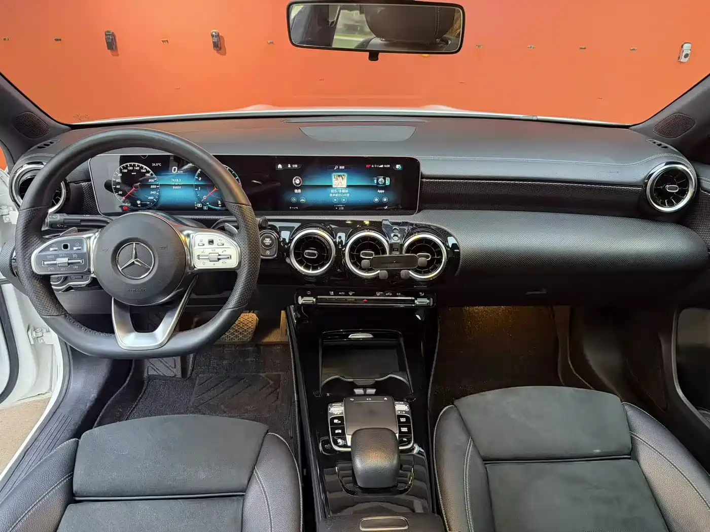 Mercedes-Benz A-Class 2019 A 200 L Sport Sedan фото 7