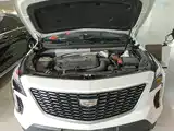 Фото 16 - Cadillac XT4