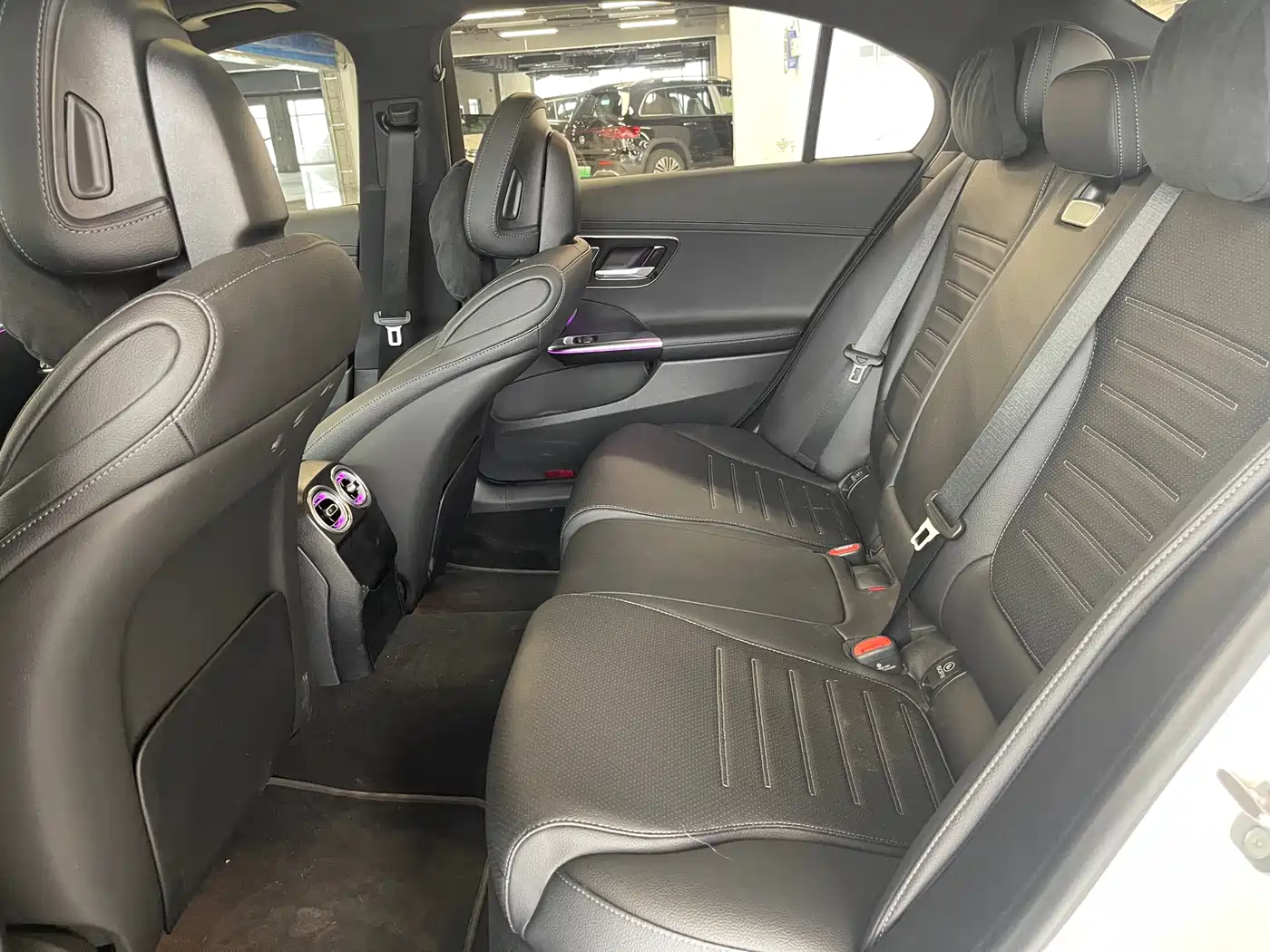 Mercedes-Benz C-Class 2025 C 260 L Night Sport Edition фото 6
