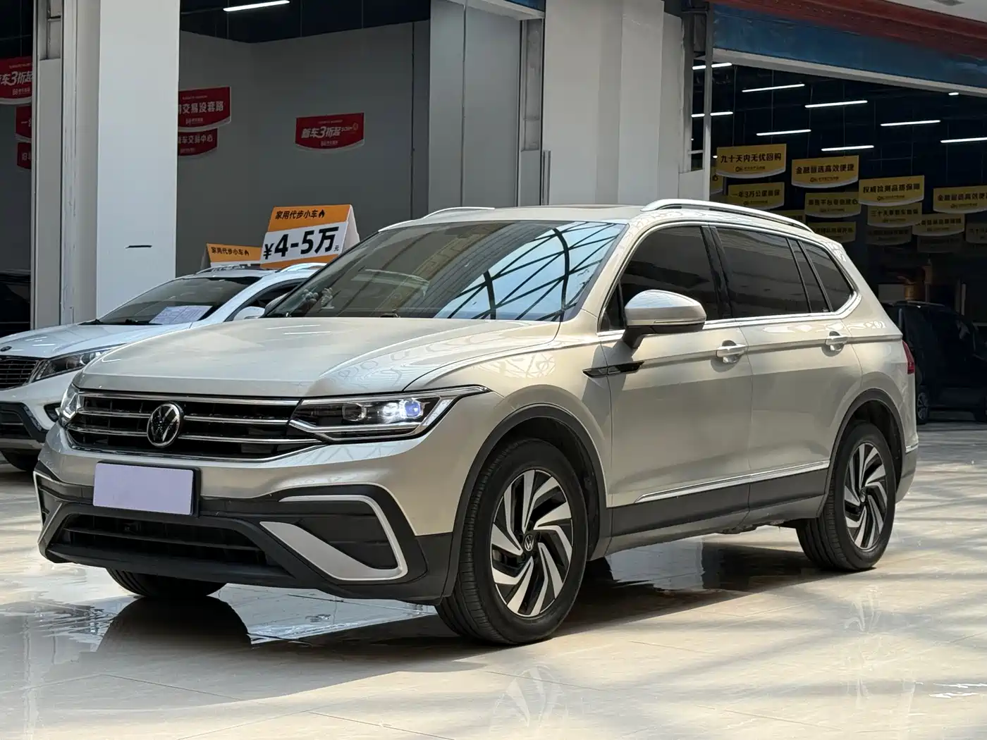 Volkswagen Tiguan L 2023 Facelift 330TSI Automatic 2WD Smart Edition