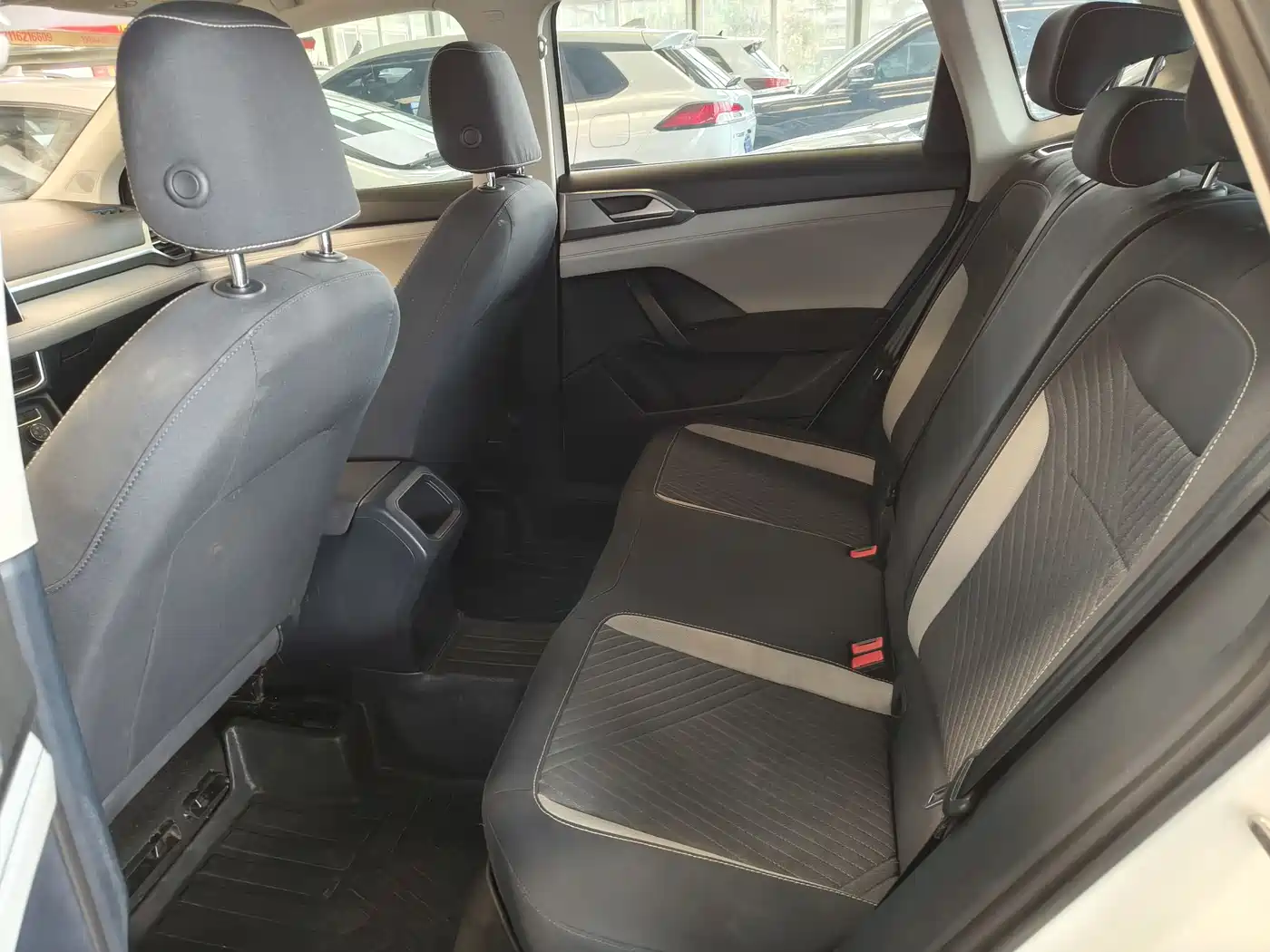 Volkswagen Tharu 2023 300TSI 2WD Full Moon Edition фото 5
