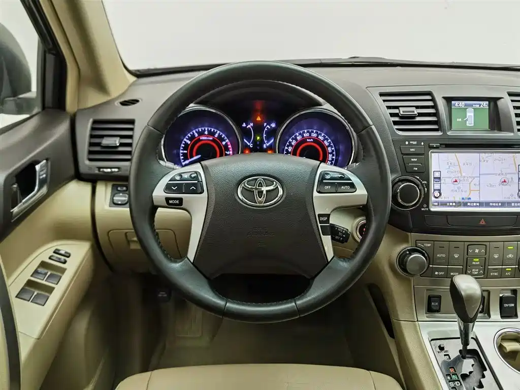 Toyota Highlander 2012 2.7L 2WD 7-Seater Luxury Edition фото 11