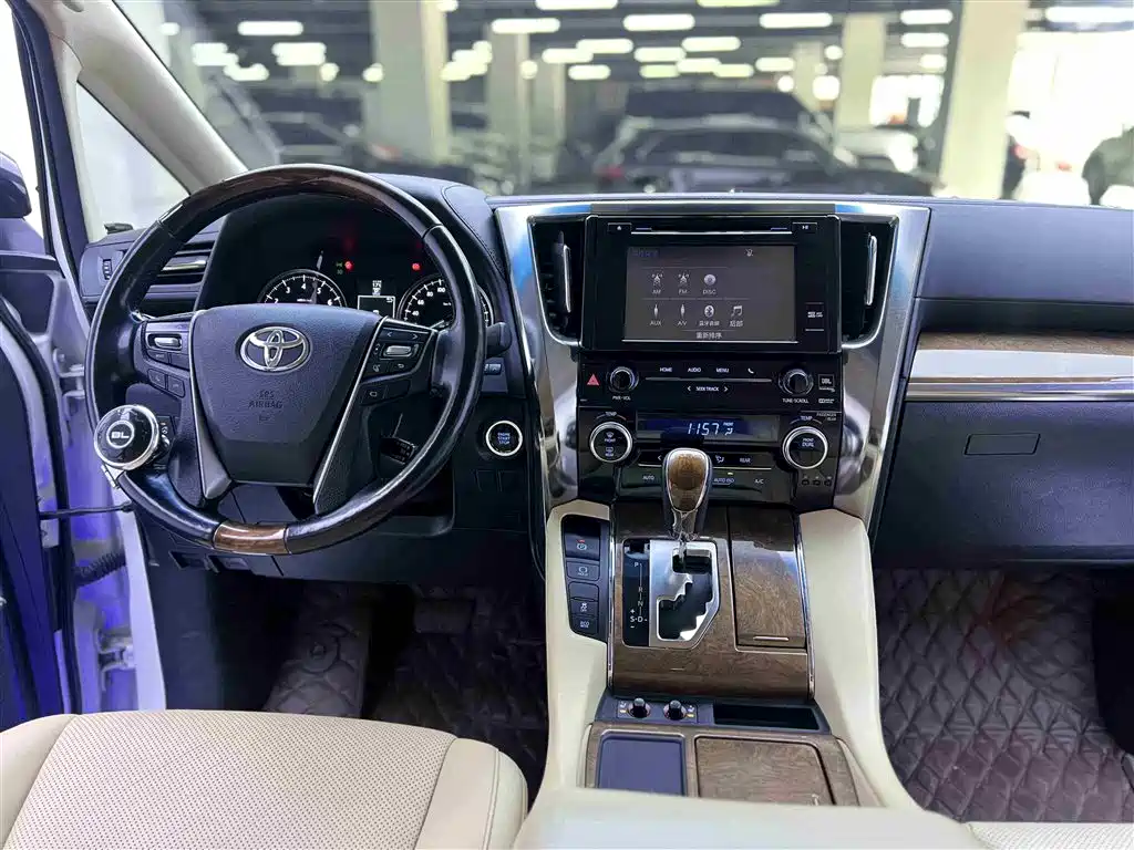 Toyota Alphard 2015 3.5L Premium Edition фото 23