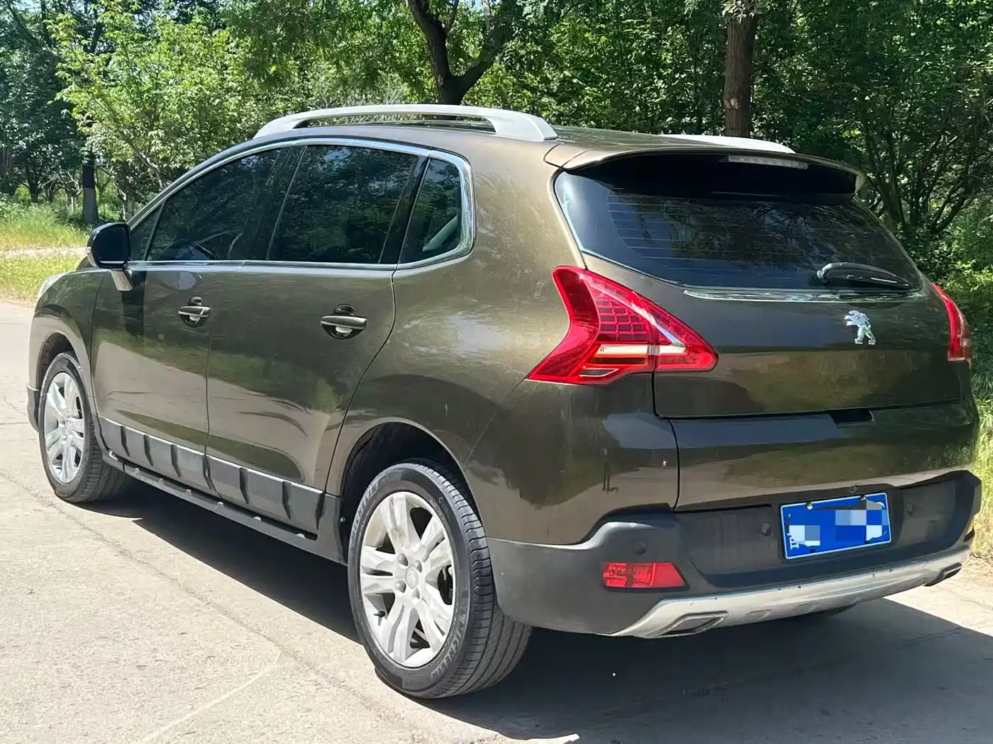 Peugeot 3008 2014 1.6THP Roland Garros Edition фото 6
