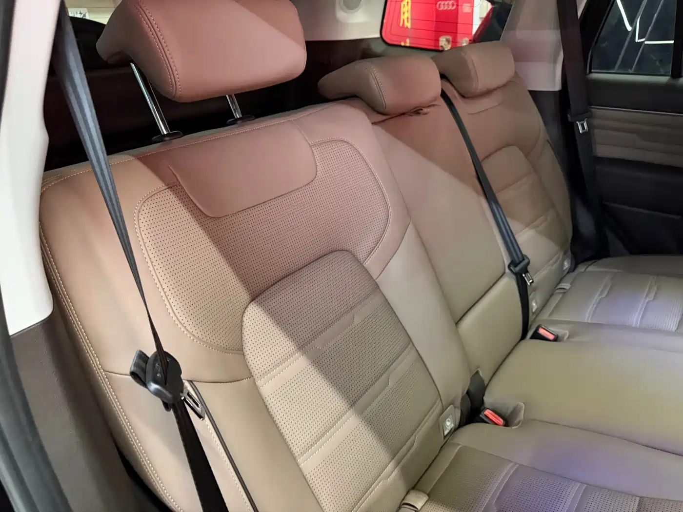 BAIC ORV Beijing Off-Road BJ60 2023 2.0T Long-Range Edition 5-Seater фото 8