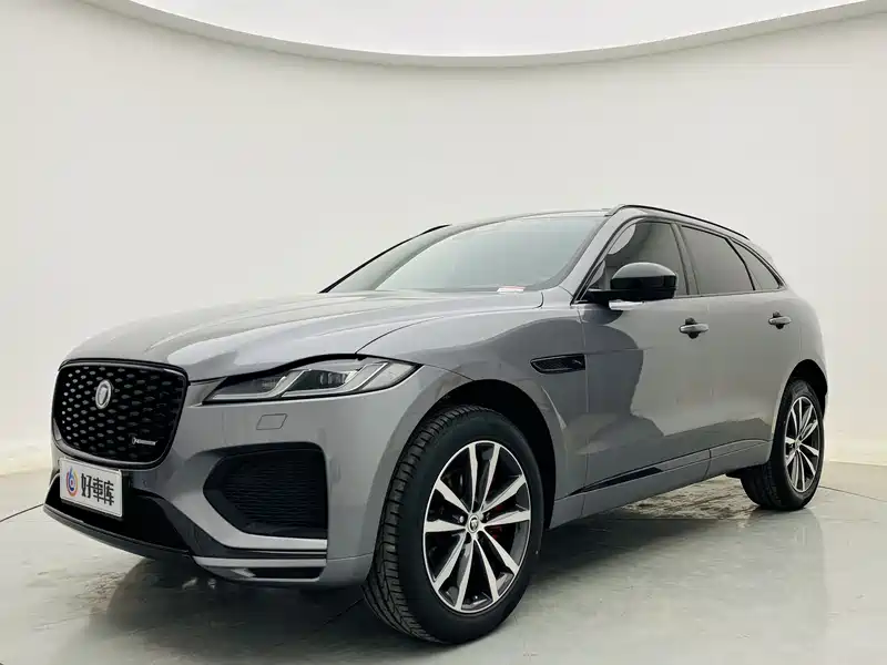 Jaguar F-PACE P250 R-Dynamic SE
