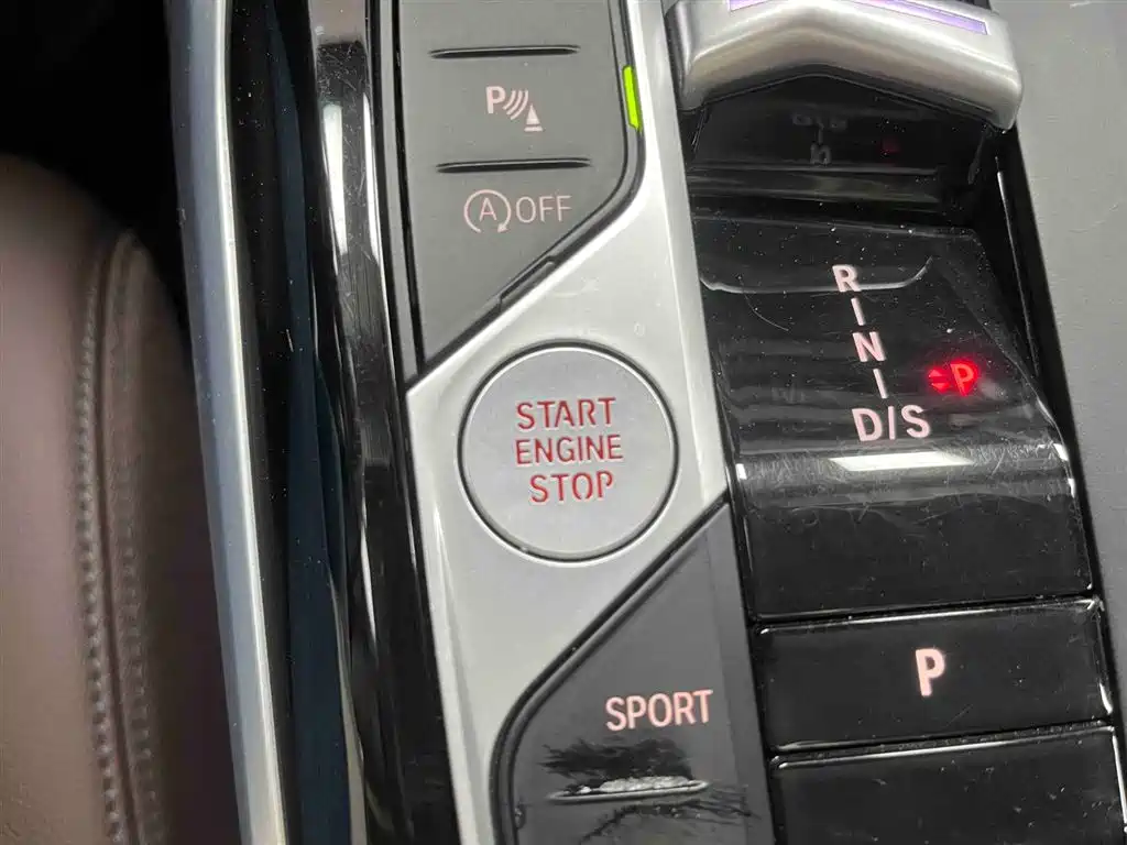 BMW 3 Series 2023 320Li M Sport Package фото 4