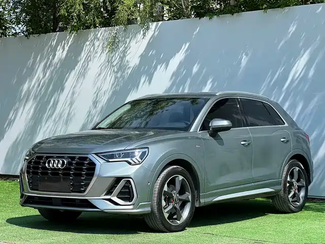 Audi Q3 2022 35 TFSI Fashion Dynamic