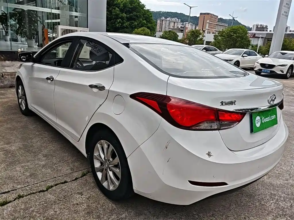 Hyundai Langdong 2016 1.6L Automatic Premium Edition фото 5