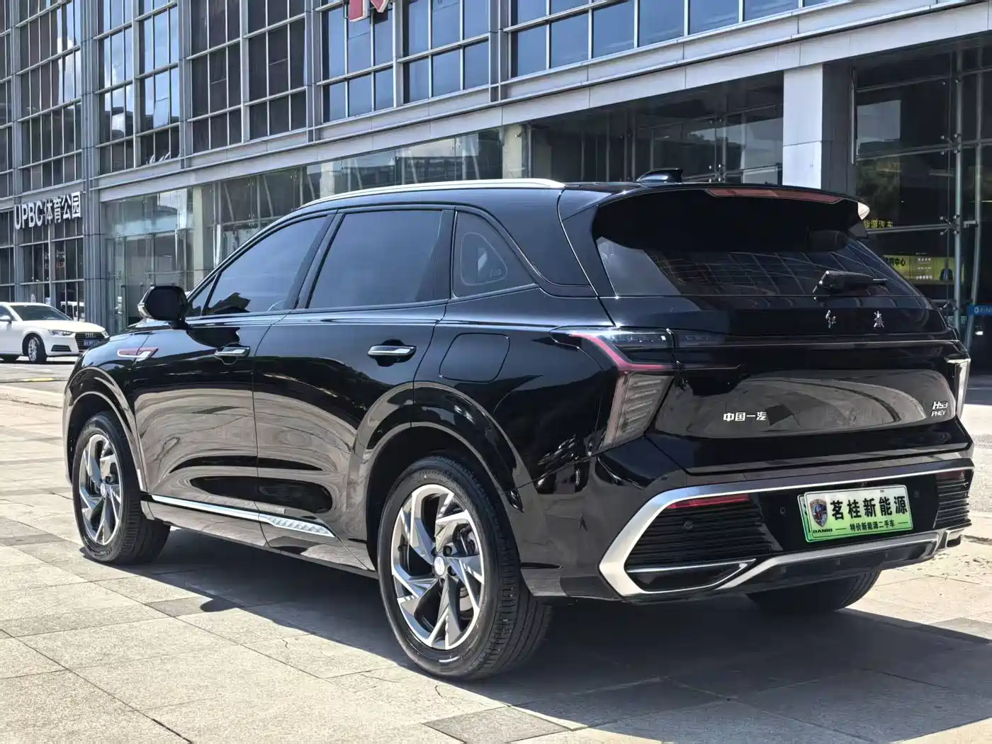 Hongqi HS3 PHEV 2024 PHEV 115km Power Edition фото 6
