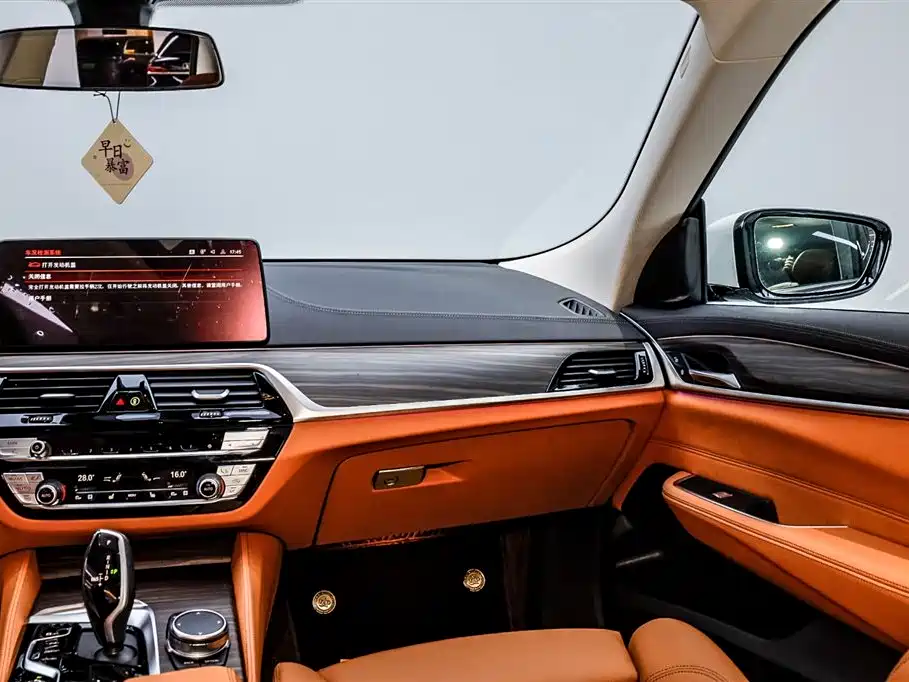 BMW 6 SERIES GT