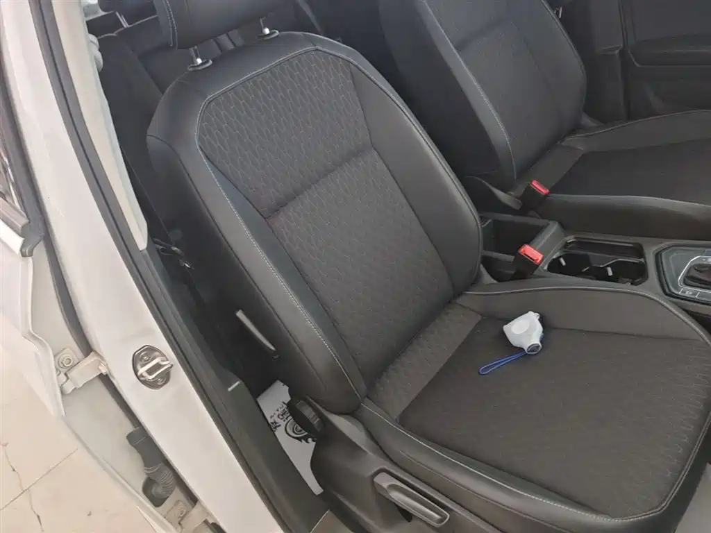 Volkswagen Tiguan L 2017 330TSI Automatic 2WD Trend Edition фото 20