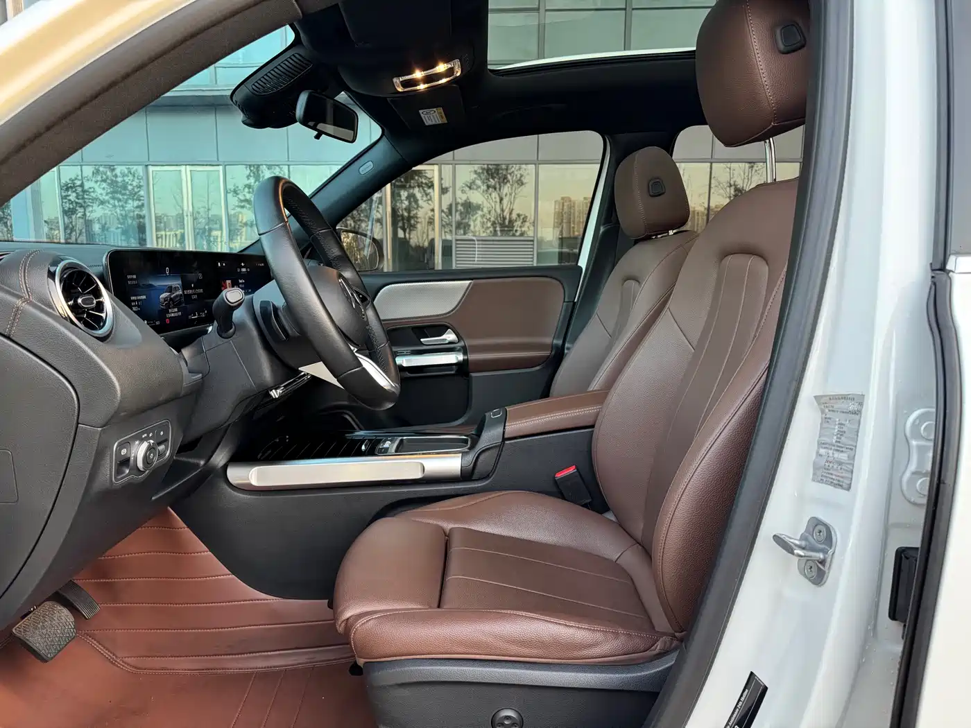 Mercedes-Benz GLB 2024 GLB 200 Dynamic фото 6