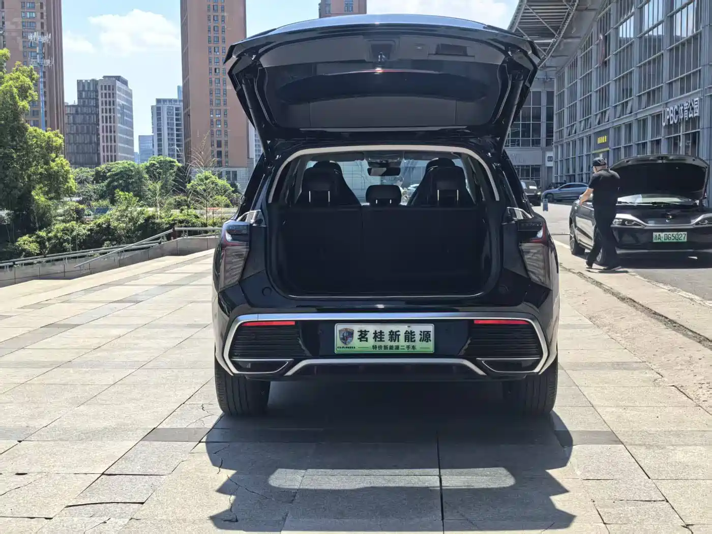 Hongqi HS3 PHEV 2024 PHEV 115km Power Edition фото 17