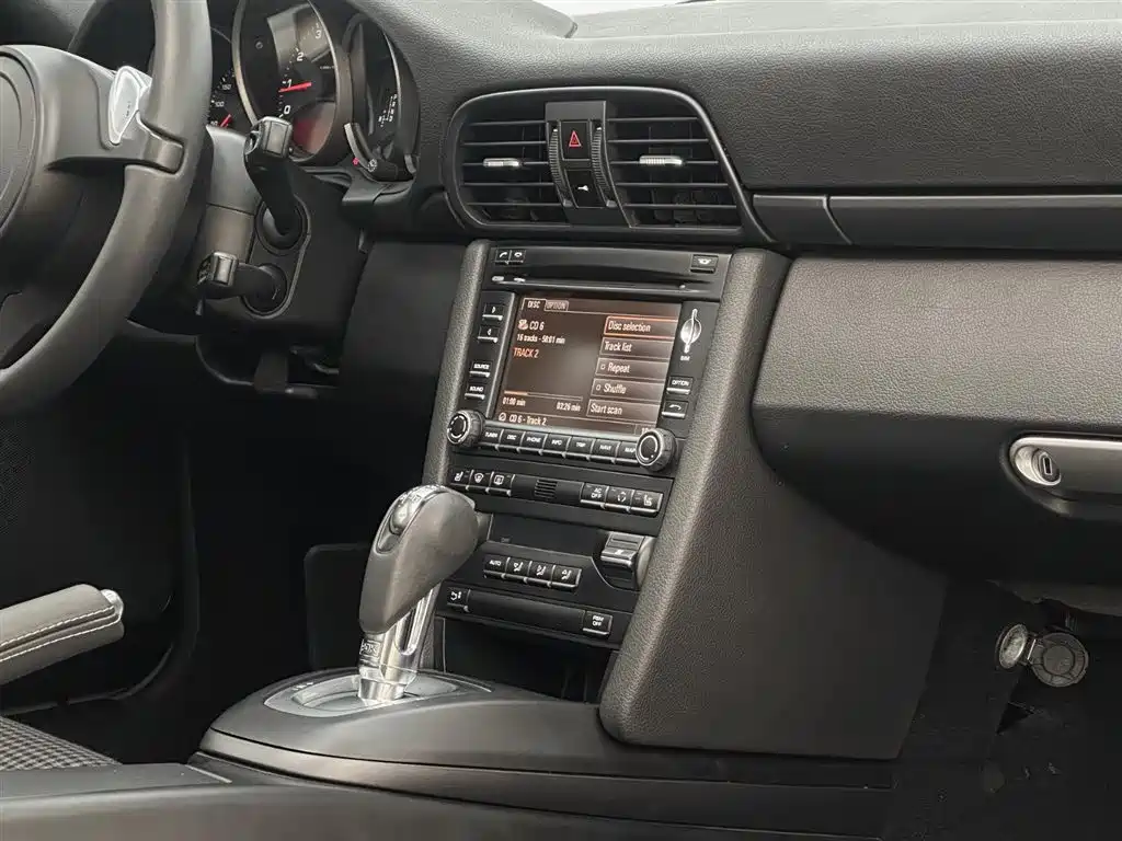 Porsche 911 2010 Carrera 3.6L фото 12