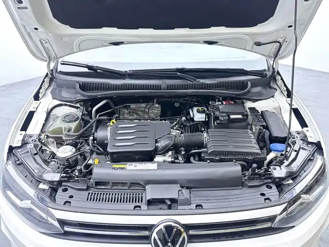 Volkswagen Polo 2021 2021 Plus 1.5L Automatic Colorful Tech Edition