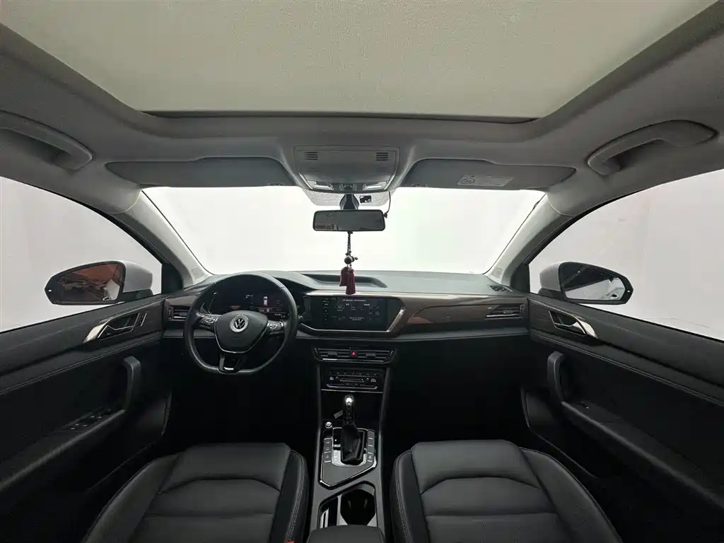 Volkswagen Tharu 2022 280TSI FWD Luxury Edition фото 10
