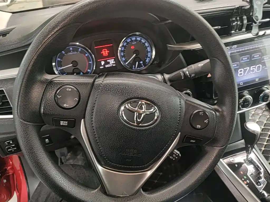 Toyota Corolla 2017 1.2T CVT GL-i фото 11