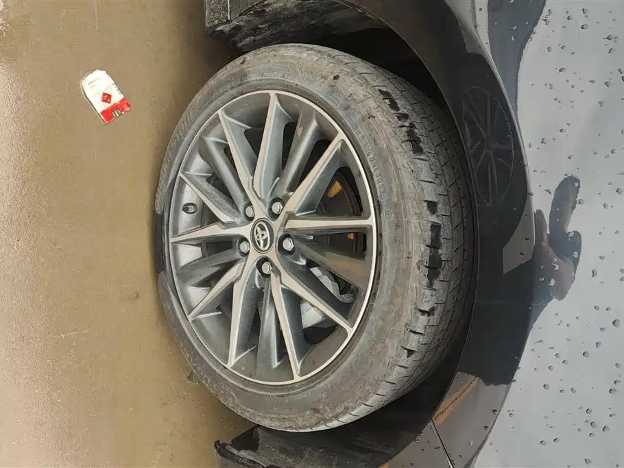 Toyota Camry 2021 2.5G Luxury Edition фото 6