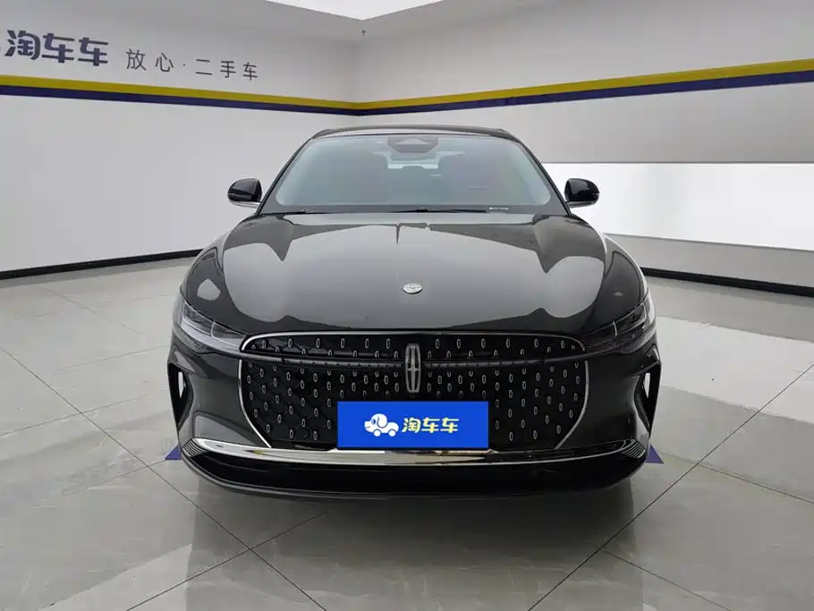 Фото 2 - Lincoln Z