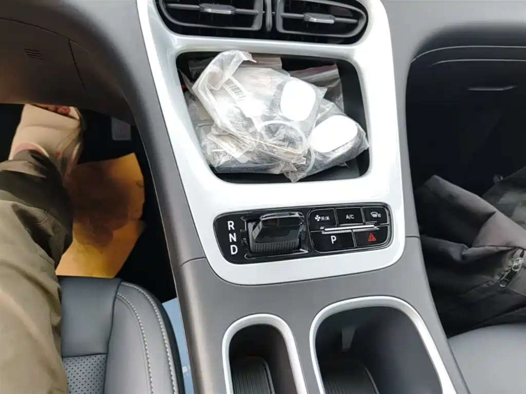 Geely Galaxy Starry Wish 2026 Edition 310km Youth Version фото 14