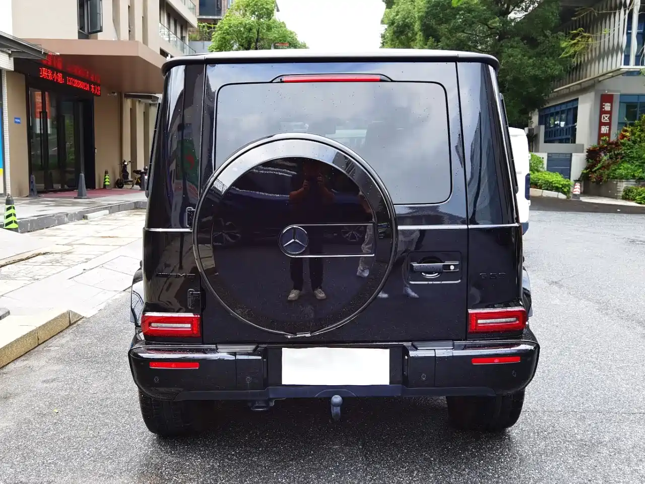 Mercedes-Benz G-Class AMG 2022 AMG G 63 55th Anniversary Edition фото 14