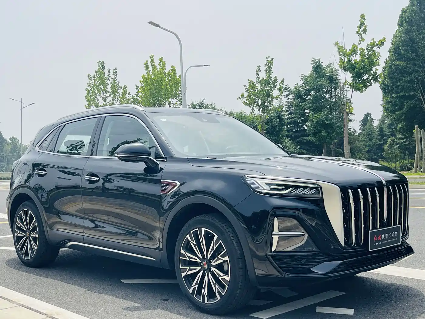 Hongqi HS5 2025 2.0T 4WD Qiling Pro фото 3