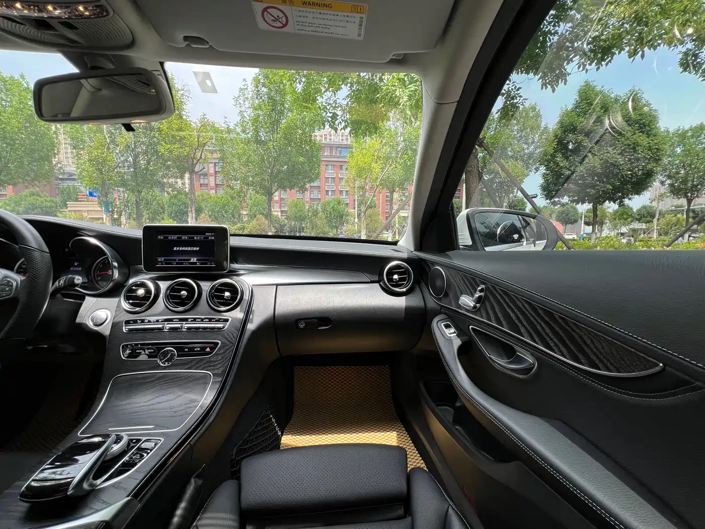 Mercedes-Benz C-Class 2015 C 180 L Sport фото 15