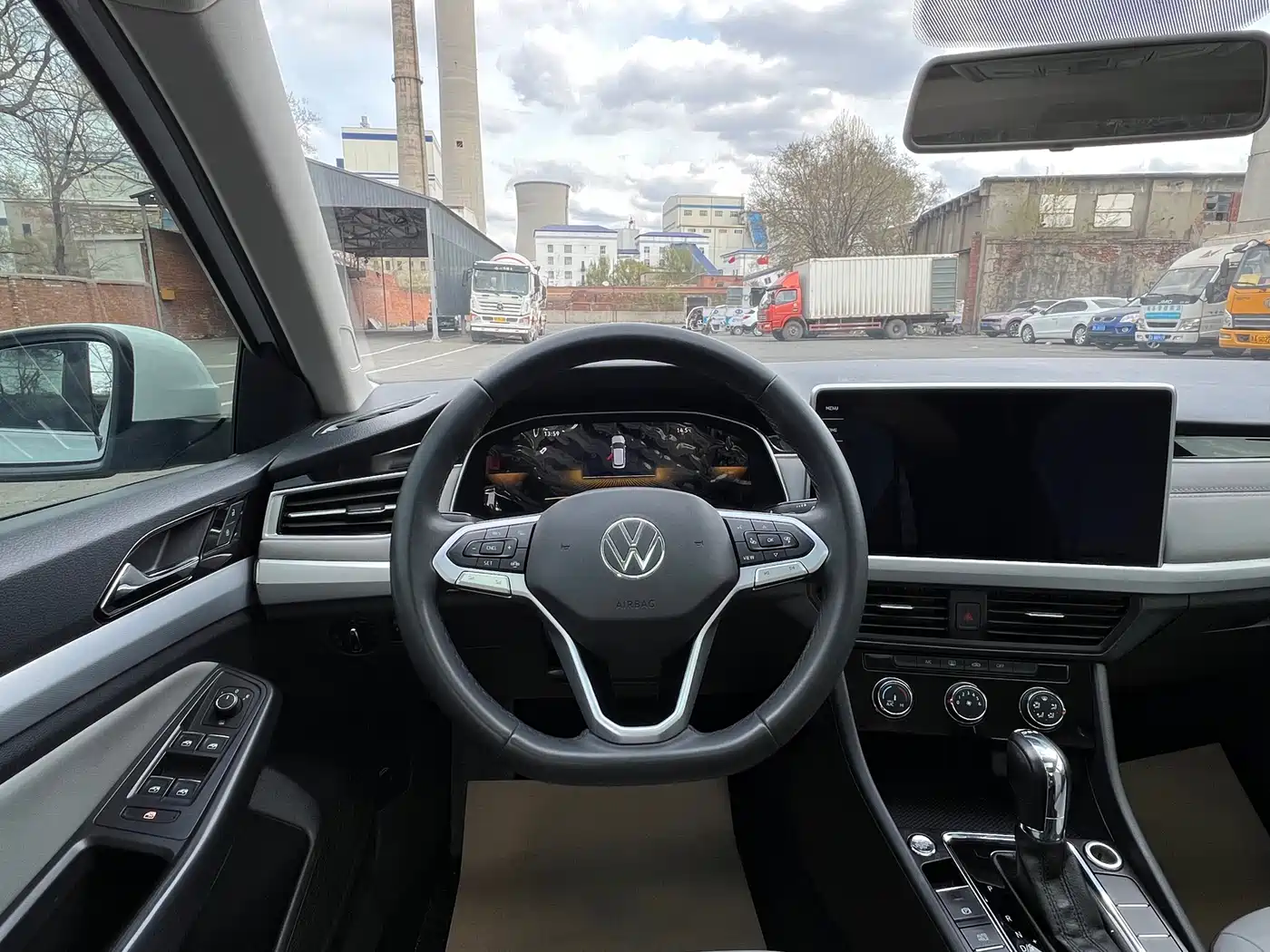 Volkswagen Bora 2023 200TSI DSG Smart Edition фото 25