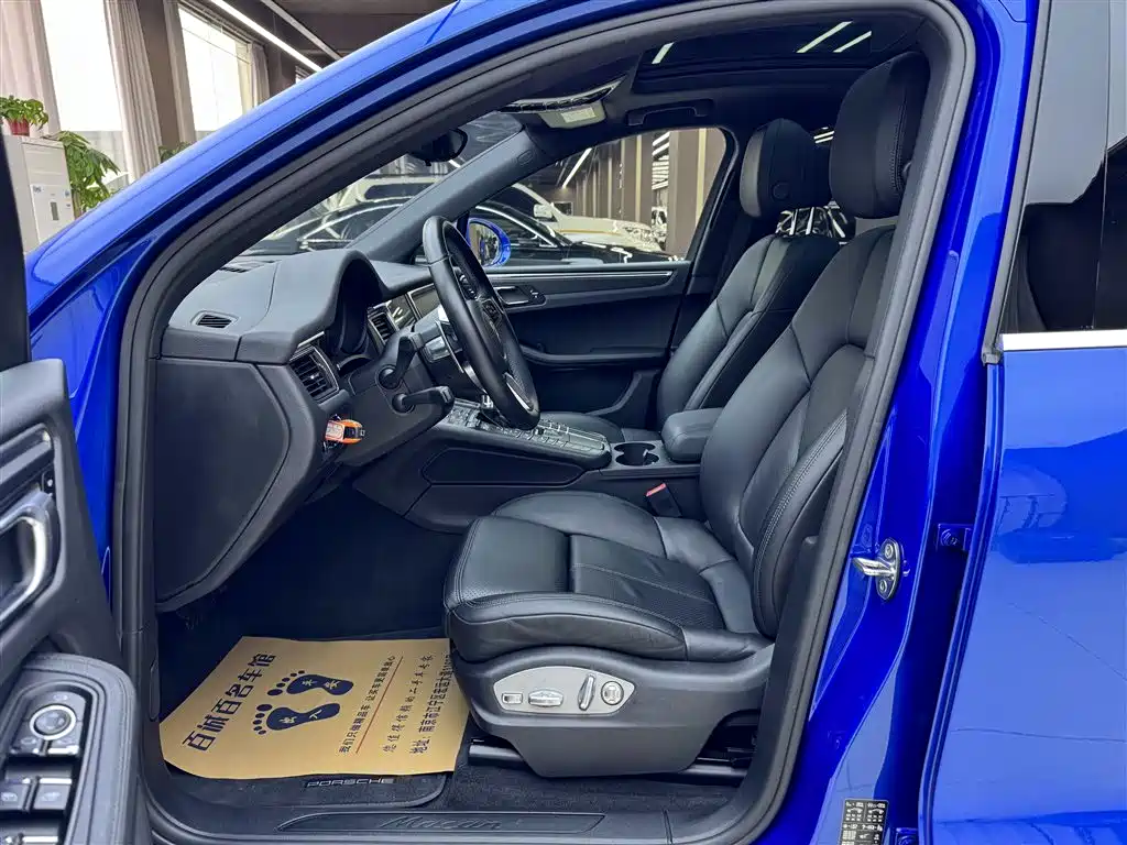 Porsche Macan 2017 Macan 2.0T фото 9