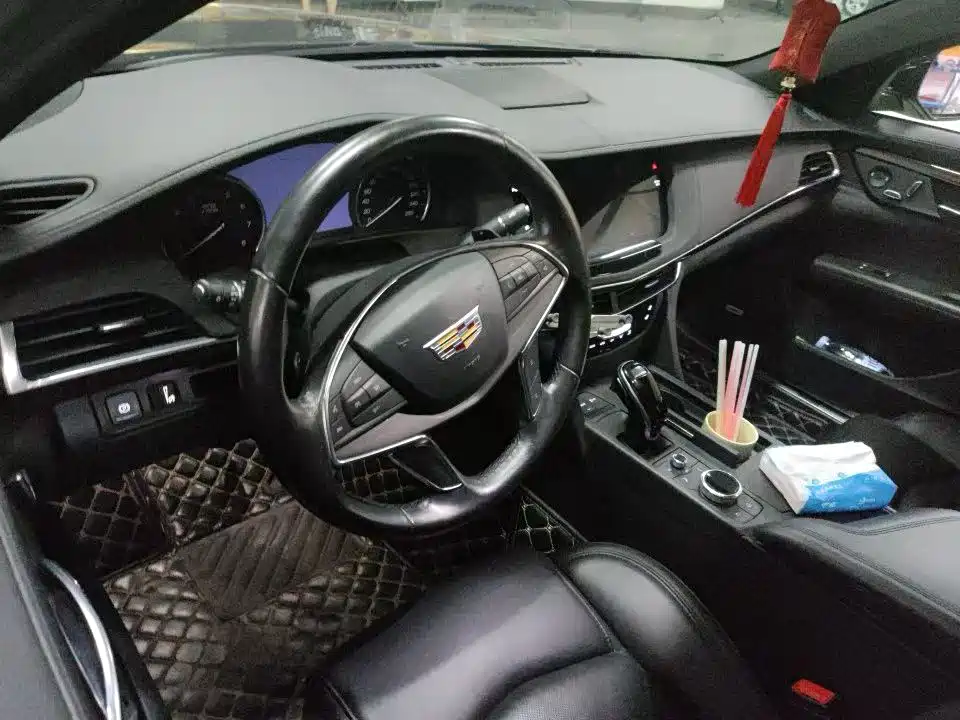 Фото 3 - Cadillac CT6