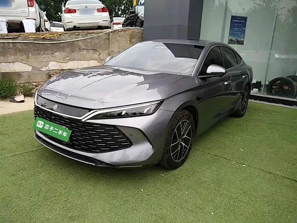 BYD Qin L 2025 DM-i Smart Drive Edition 120KM Leading