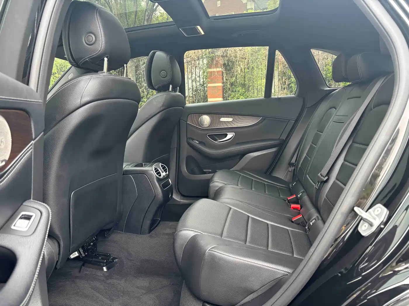 Mercedes-Benz GLC 2020 Facelift GLC 260 L 4MATIC Luxury фото 5