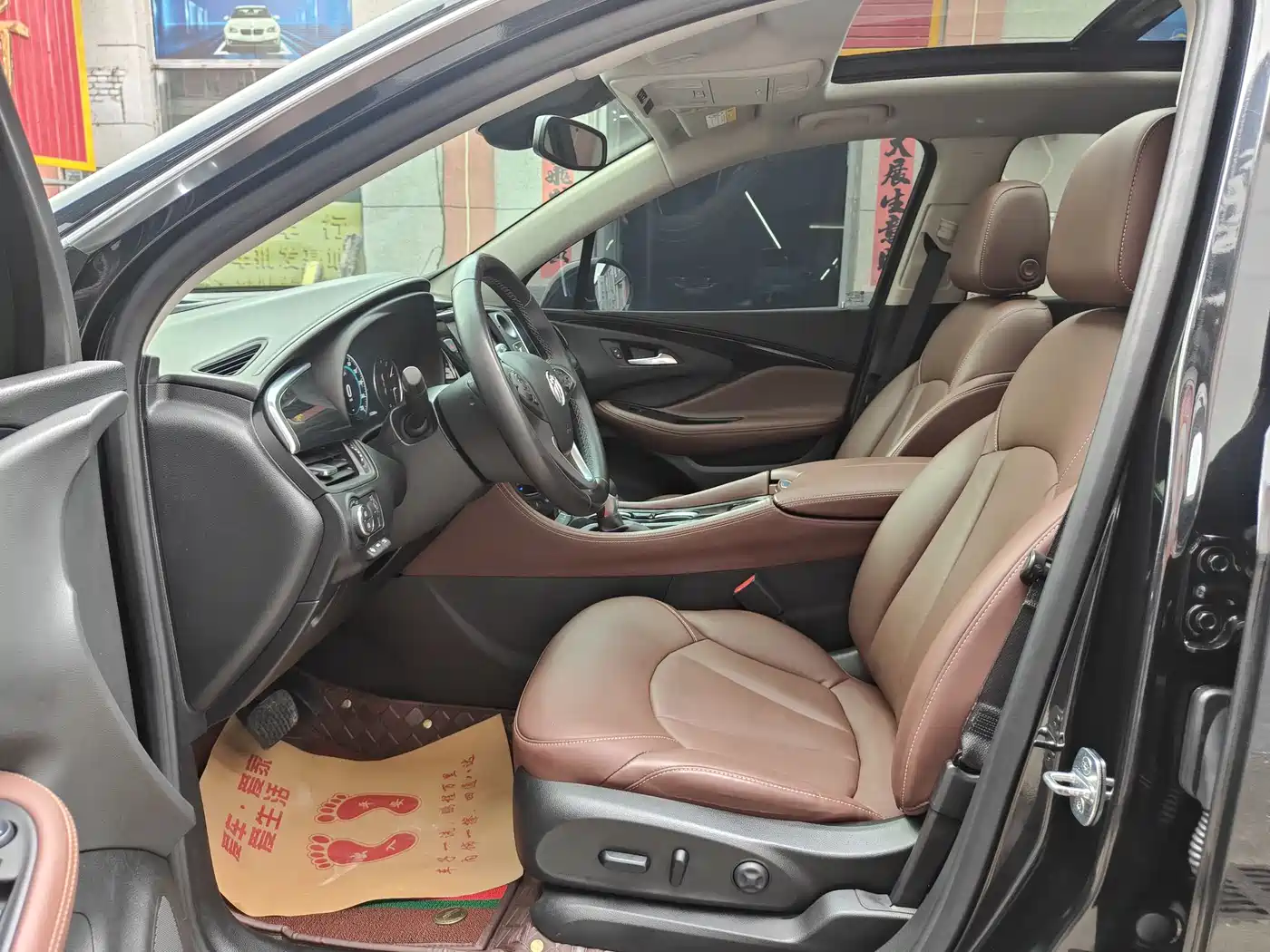 Buick Envision Plus 2018 28T 4WD Luxury фото 8