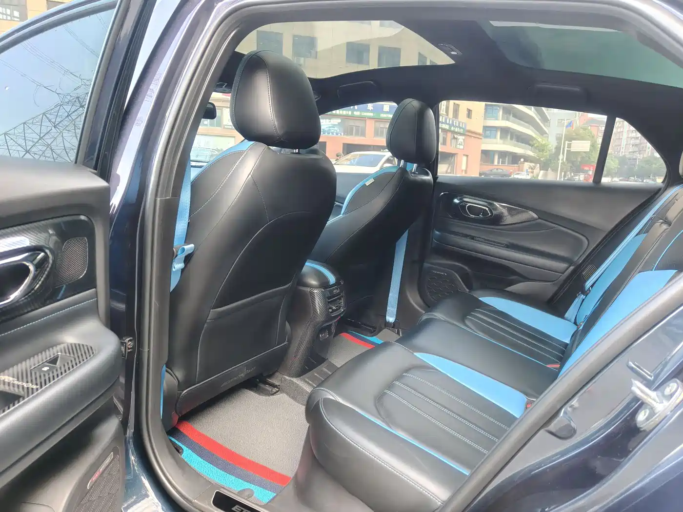 GAC Trumpchi Trumpchi Emkoo 2023 270T DCT J16 Galaxy Fighter Edition фото 11