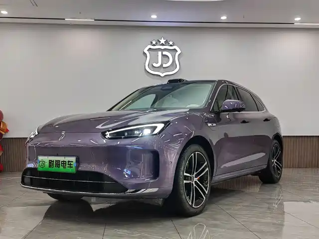 AITO ASK THE WORLD M5