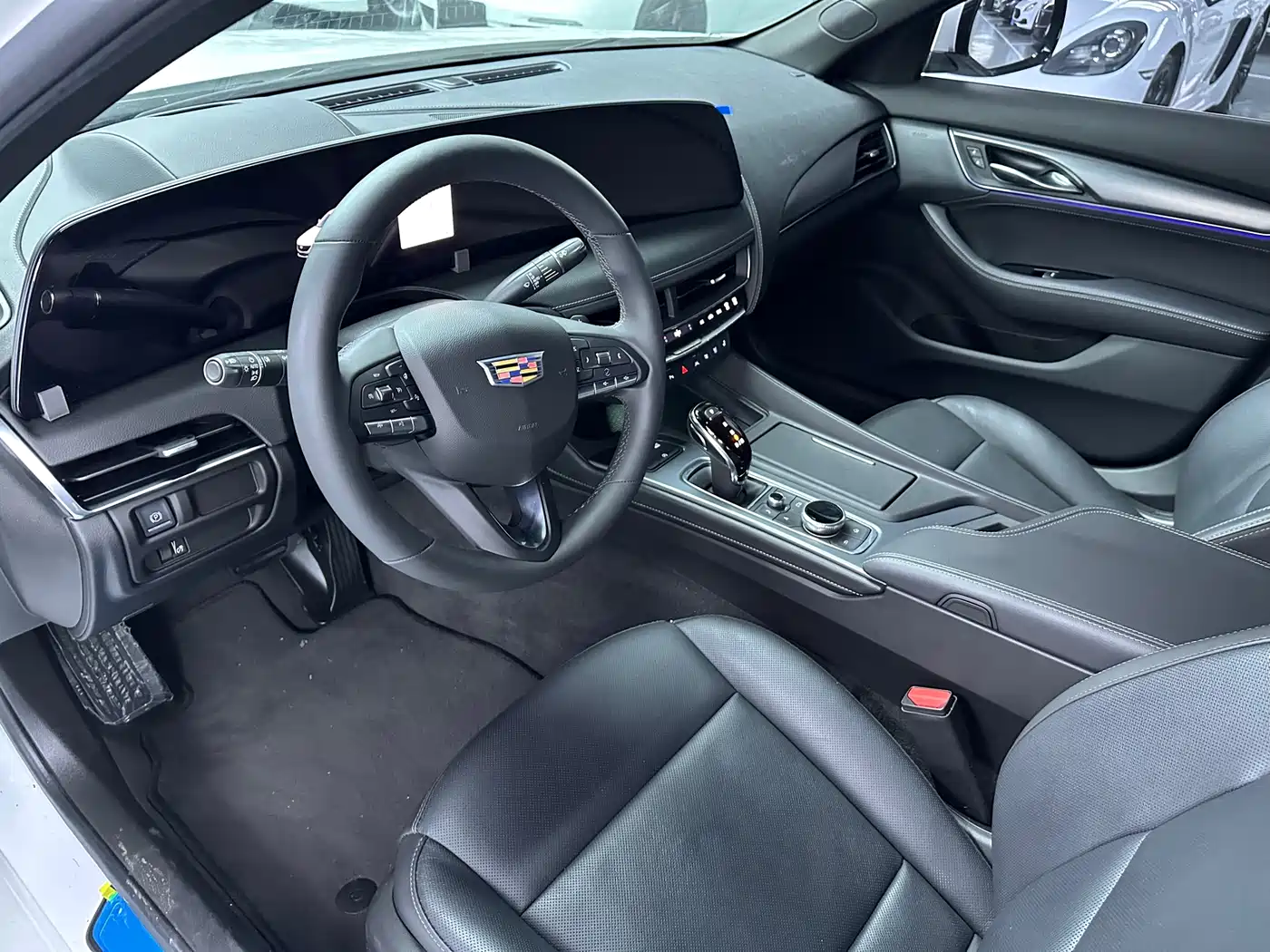 Cadillac CT5 2024 28T Premium фото 5