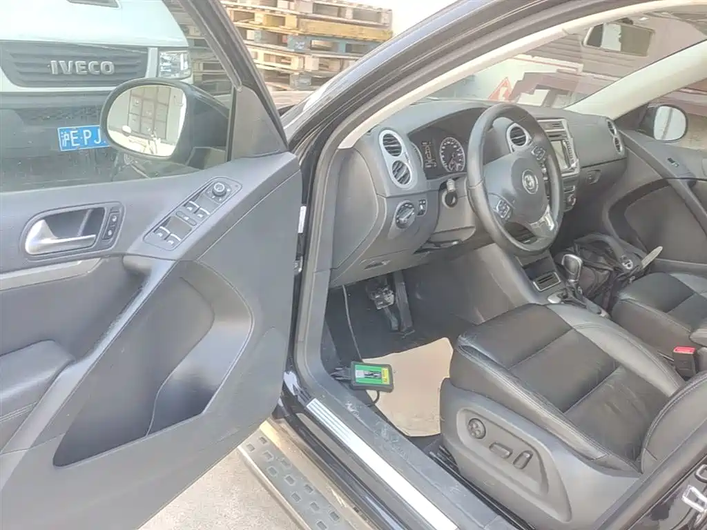 Volkswagen Tiguan 2015 1.8TSI Automatic 2WD Comfortline фото 16