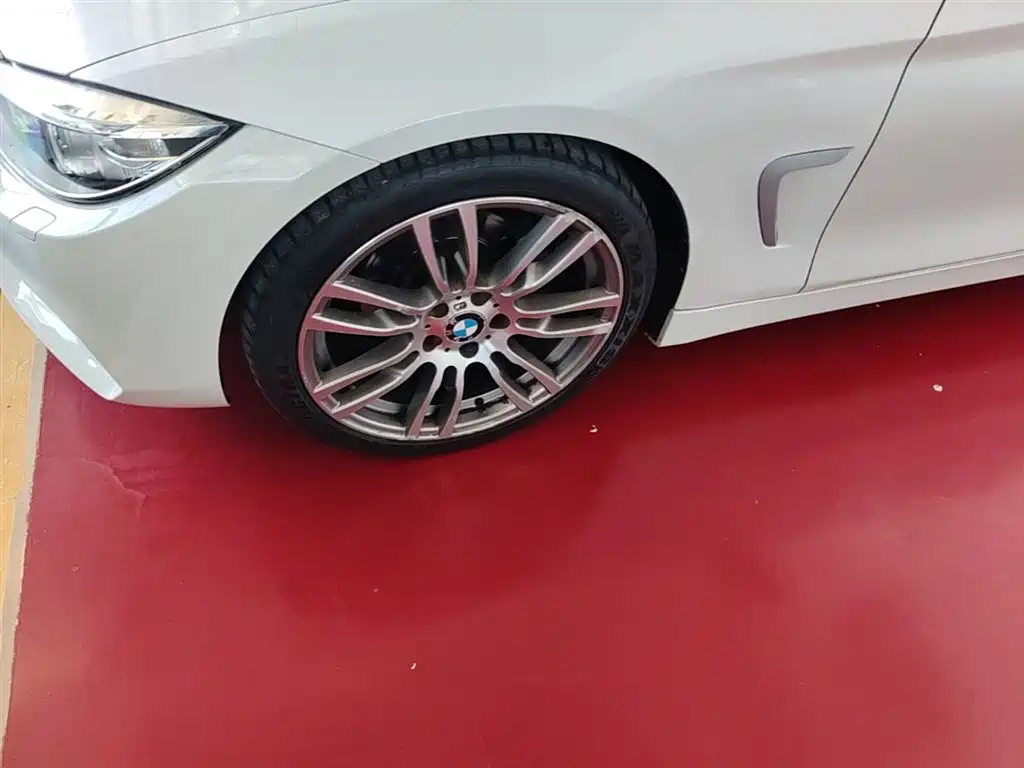 BMW 4 Series 2016 420i Convertible Fashion Line фото 23