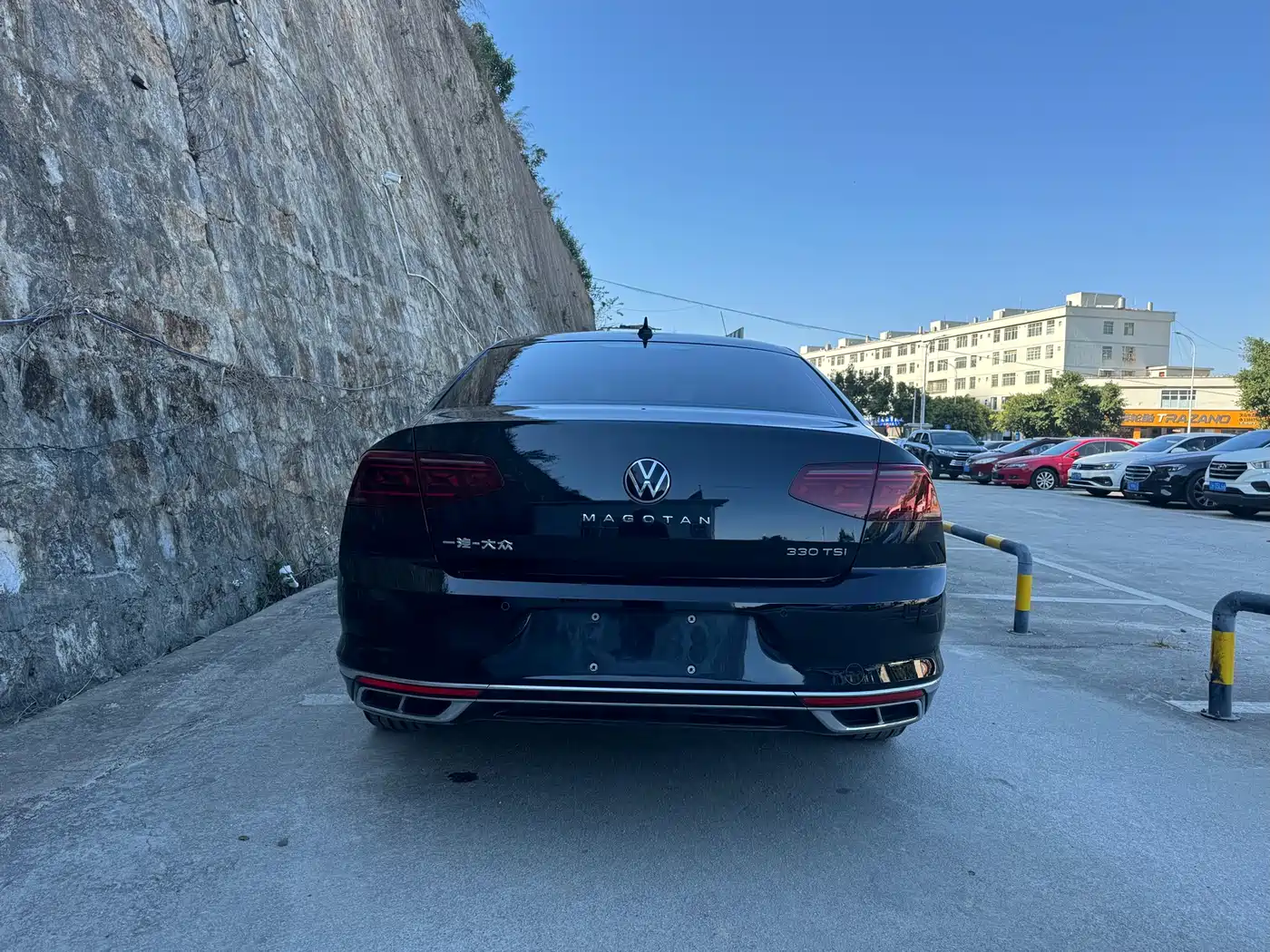 Volkswagen Magotan 2023 2 Million Units Anniversary Edition 330TSI DSG Leading Type фото 10