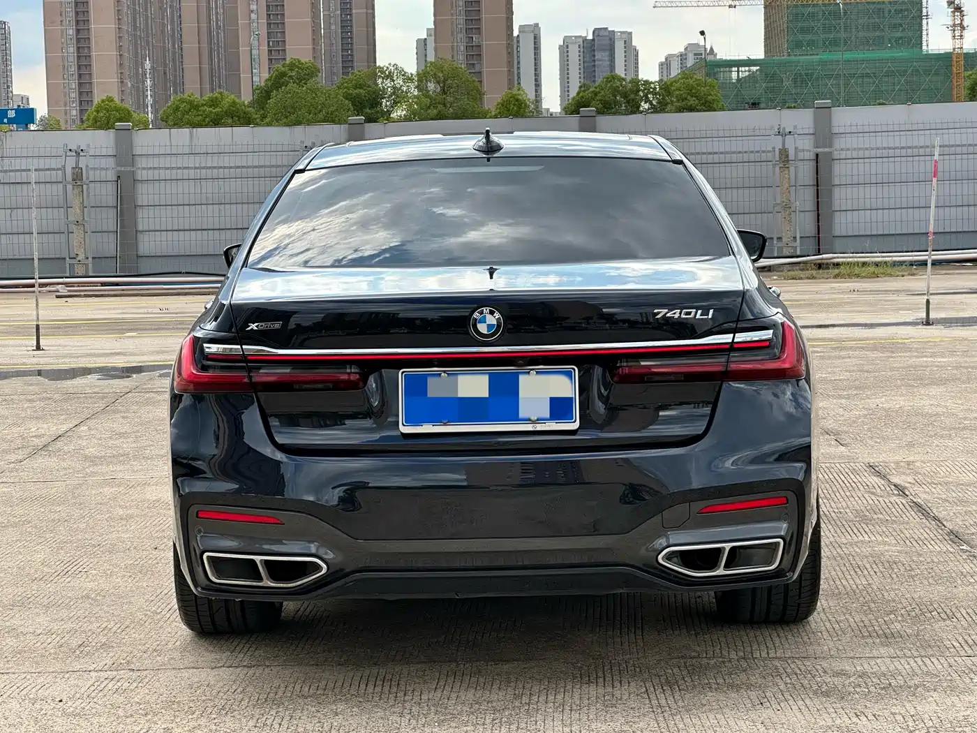 BMW 7 Series 2019 740Li Leading M Sport Package фото 13