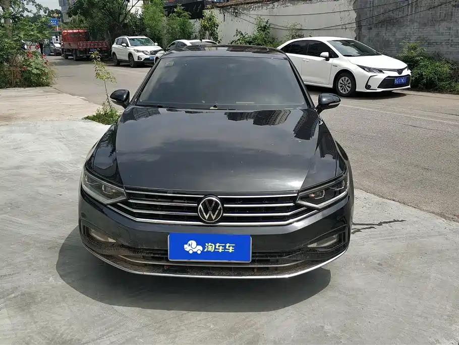 Volkswagen Magotan 2020 330TSI DSG Leading фото 2