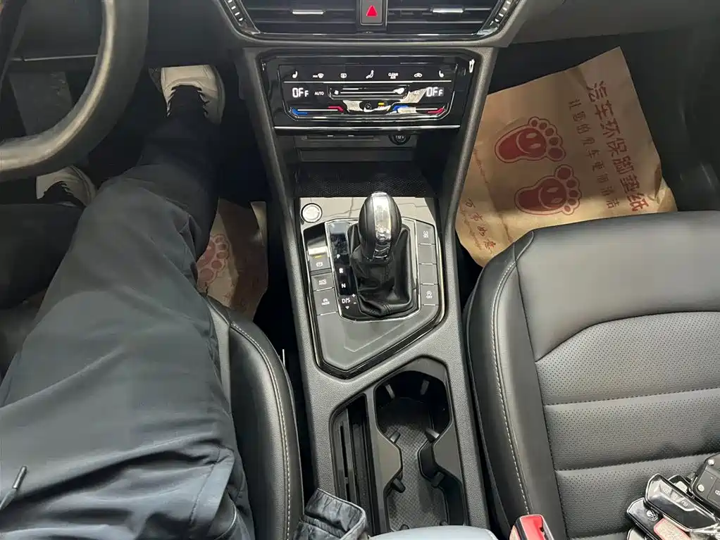 Volkswagen Tharu 2021 280TSI 2WD Luxury Plus фото 14