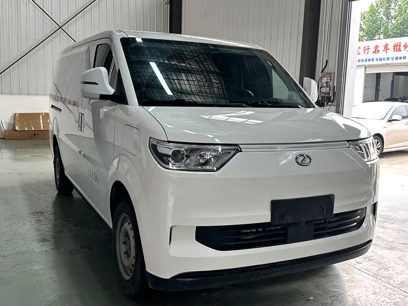 Ruichi New Energy EC75 2024 2024 Model Surpass I 50.38kWh