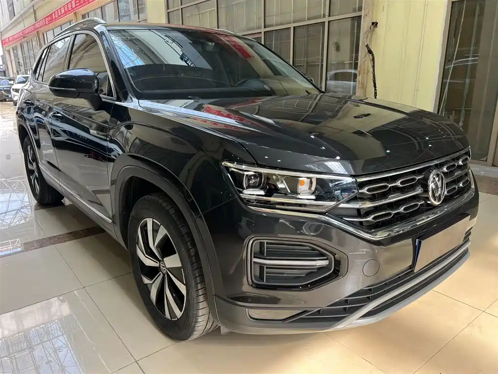 Volkswagen Tayron 2021 280TSI 2WD Luxury Smart Connect фото 3